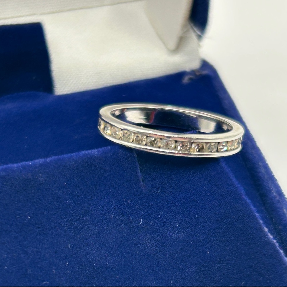 Vintage Ring Channel Set Crystal Eternity Band Sz 7.5​